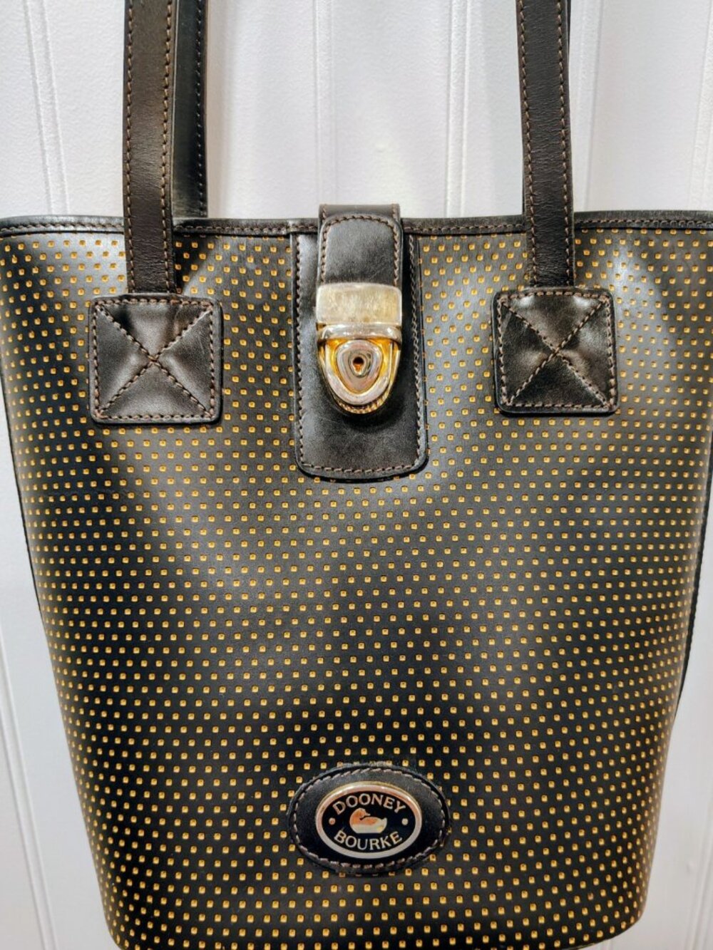 Vintage Dooney & Bourke Polka Dot Yellow Bucket Shoulder Bag Gold Hardware Clasp - Picture 1 of 16